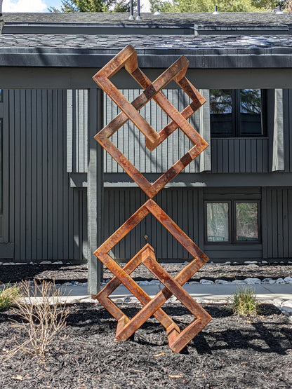 Sculpture - Stacked Trefoil